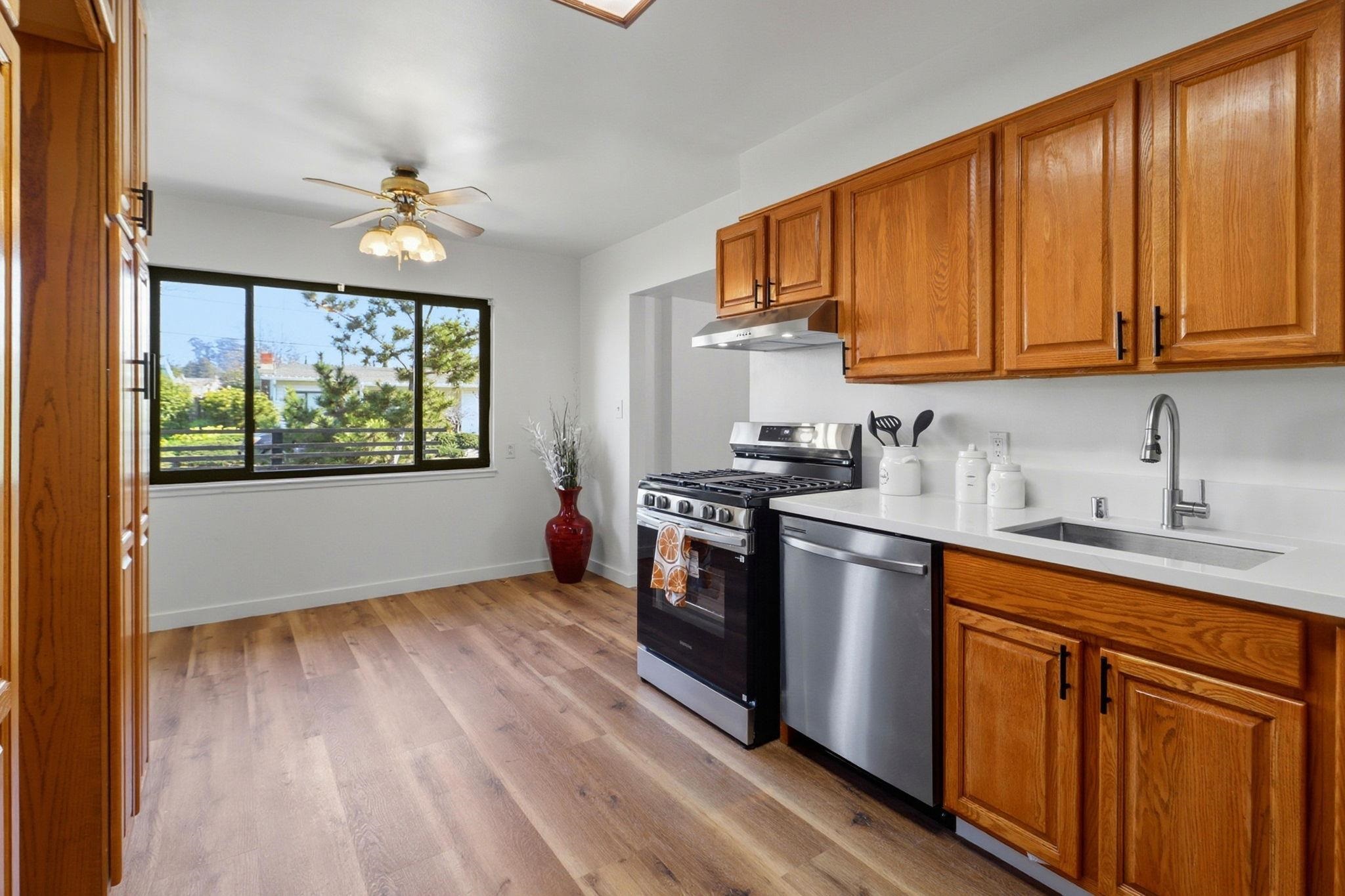 280 Calais Drive Pinole, CA 94564 - Photo 21 of 60