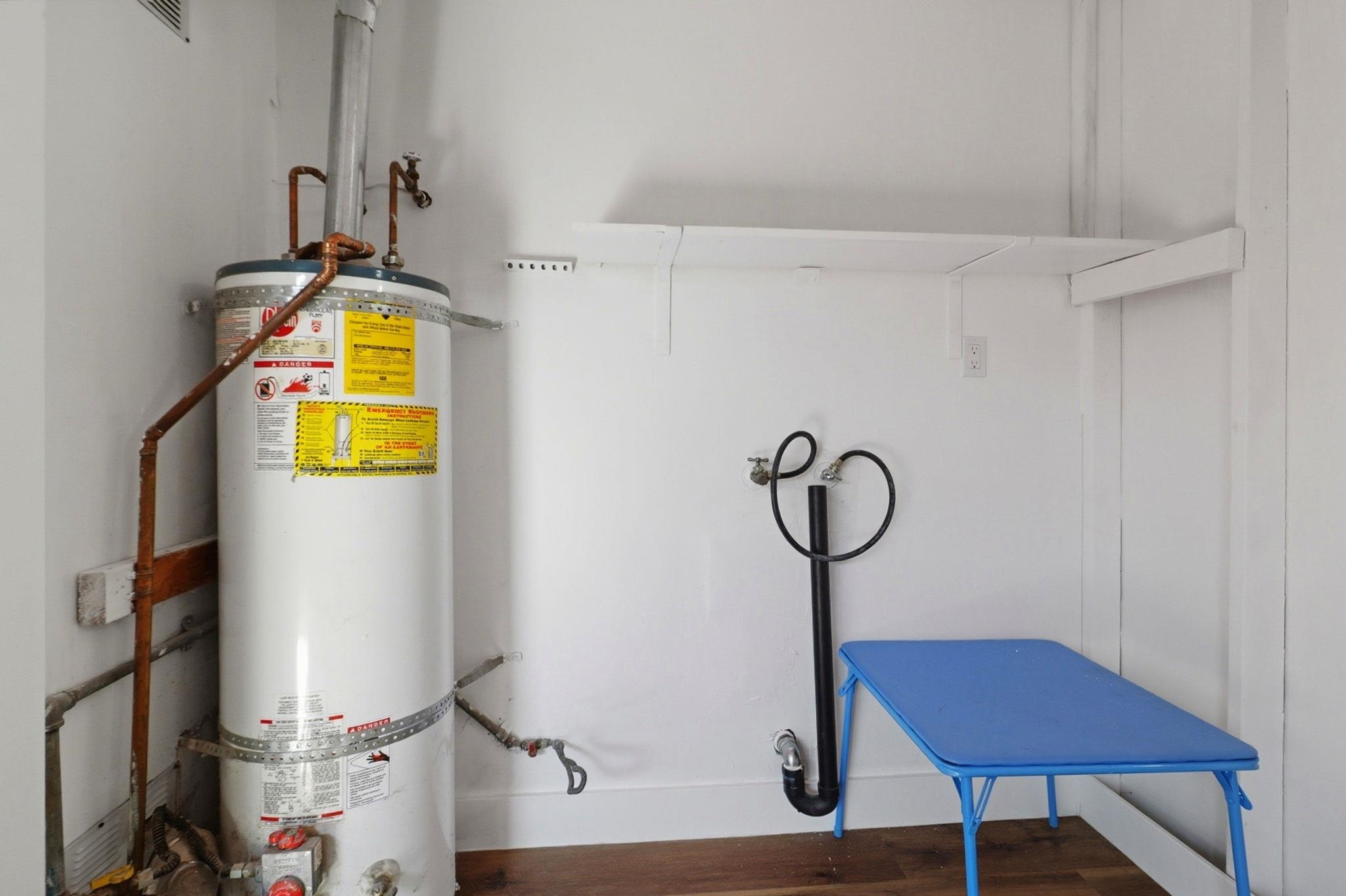 280 Calais Drive Pinole, CA 94564 - Photo 42 of 60