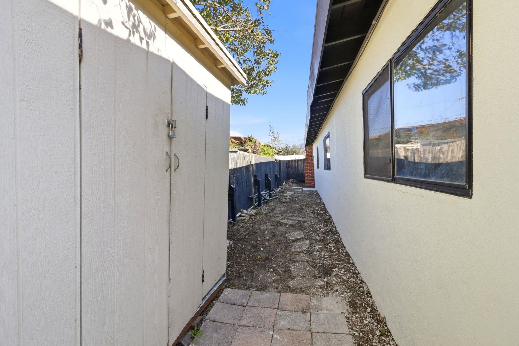 280 Calais Drive Pinole, CA 94564 - Photo 51 of 60