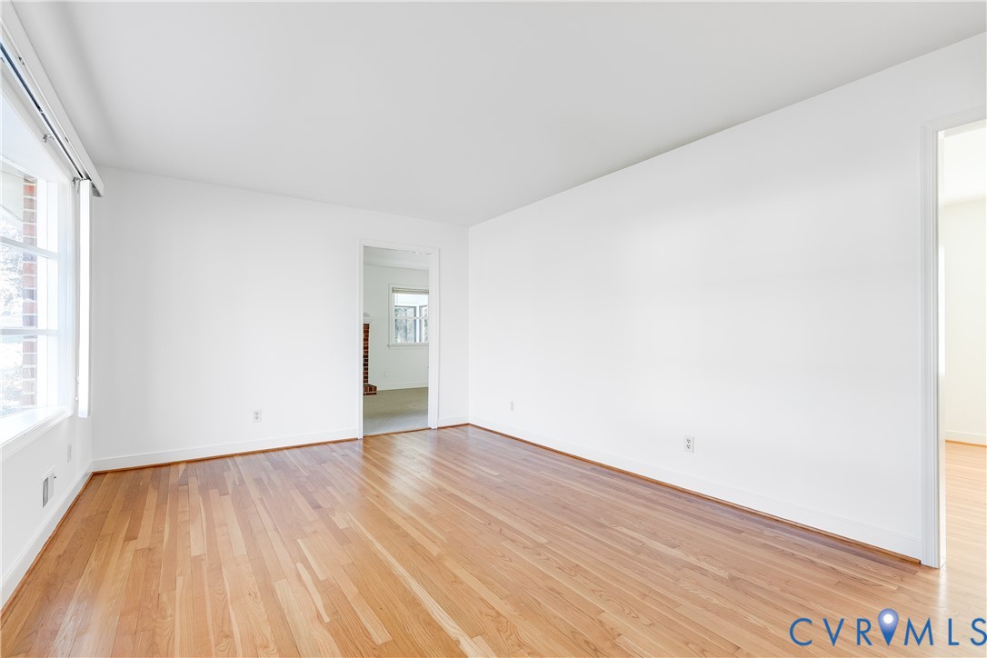 8571 Shannon Road Chesterfield, VA 23236 - Photo 3 of 35 Gallery Image 3