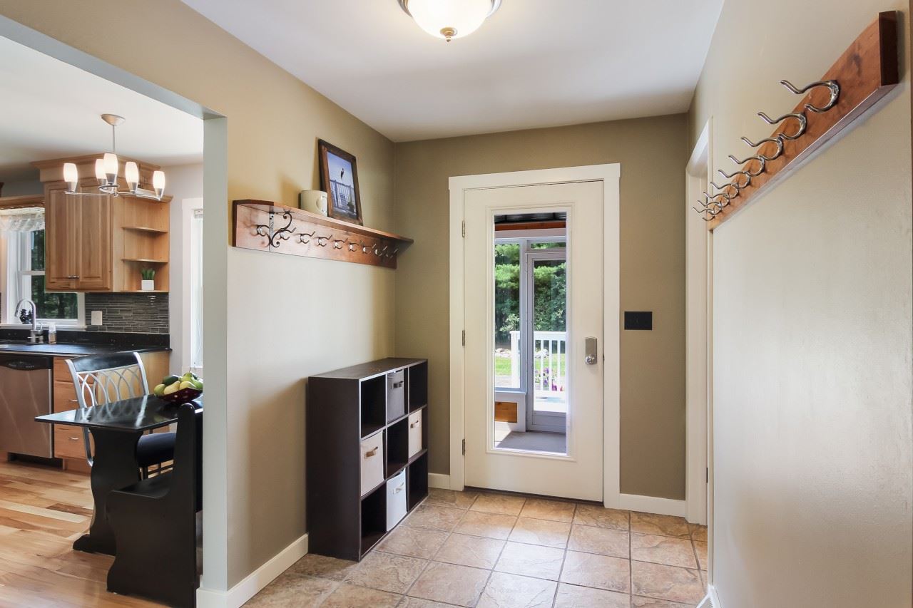 5535 Goodrick Road Traverse City, MI 49684 - Photo 11 of 44 1865720-10.JPG