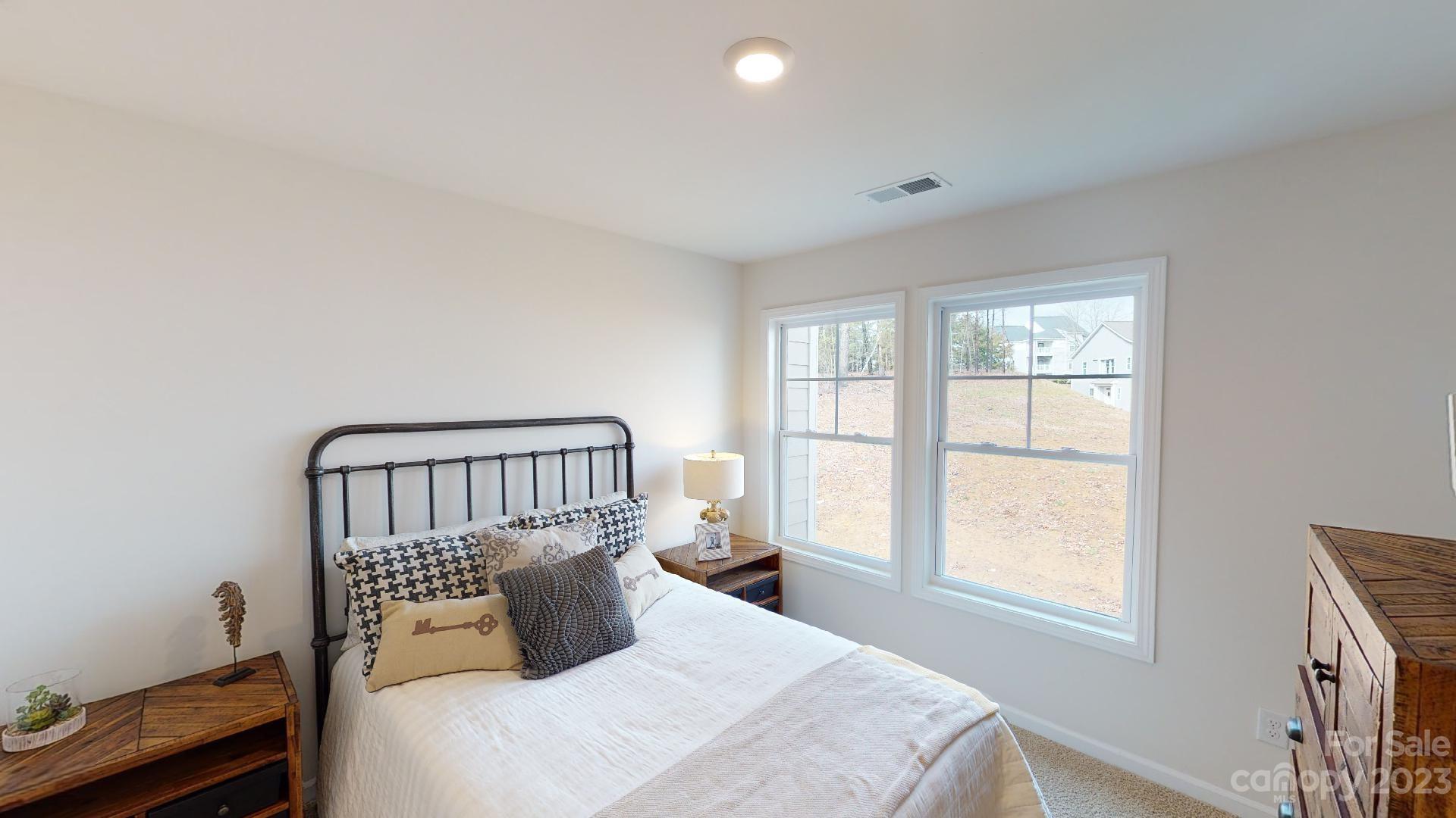 166 Creekview Road Hendersonville, NC 28792 - Photo 29 of 45 Gallery Image 29