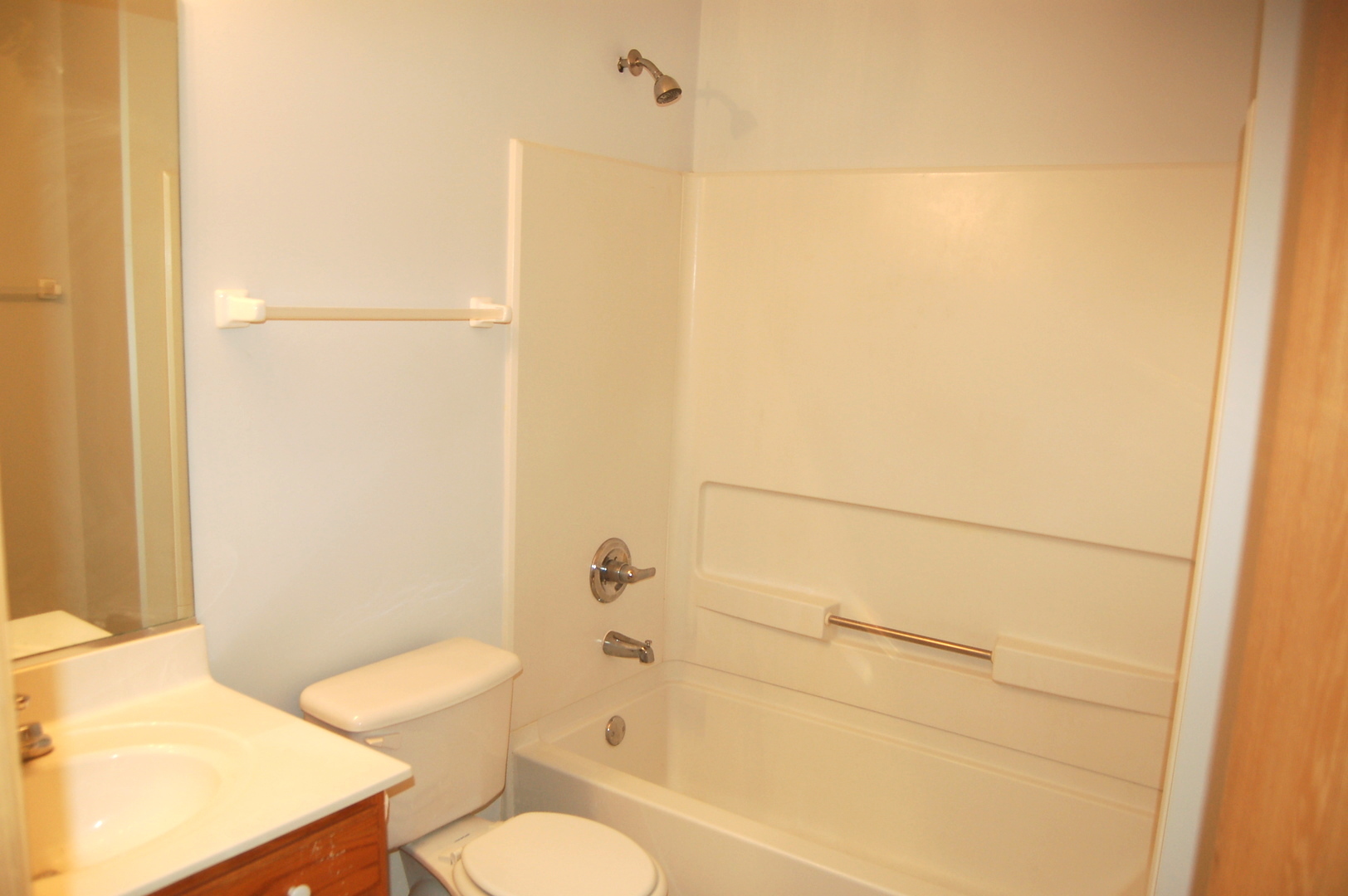 757 Bayles Drive Romeoville, IL 60446 - Photo 12 of 17