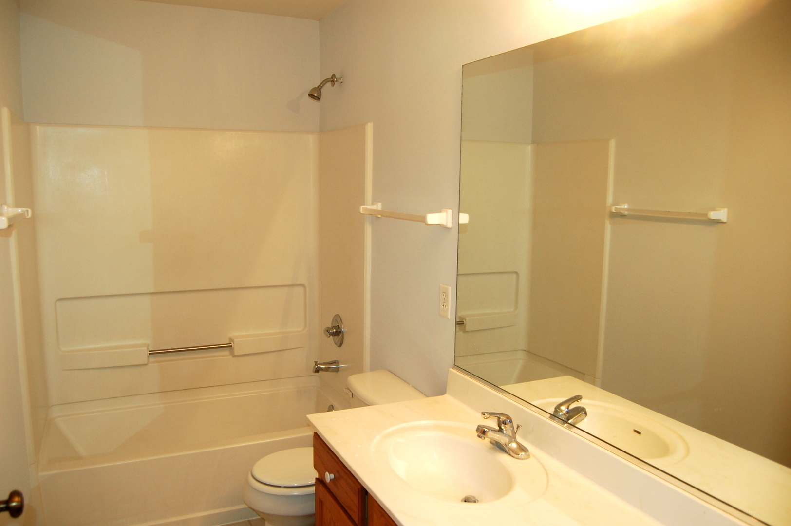 757 Bayles Drive Romeoville, IL 60446 - Photo 7 of 17