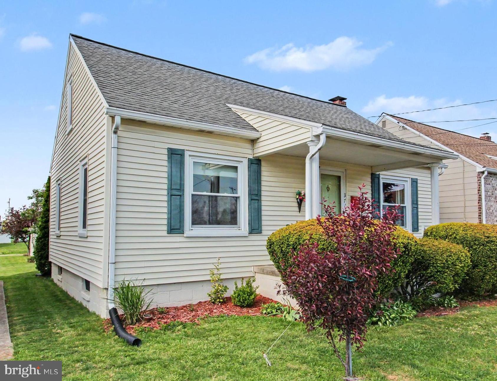 371 Maple Avenue Hanover, PA 17331 - Photo 1 of 37 Gallery Image 1