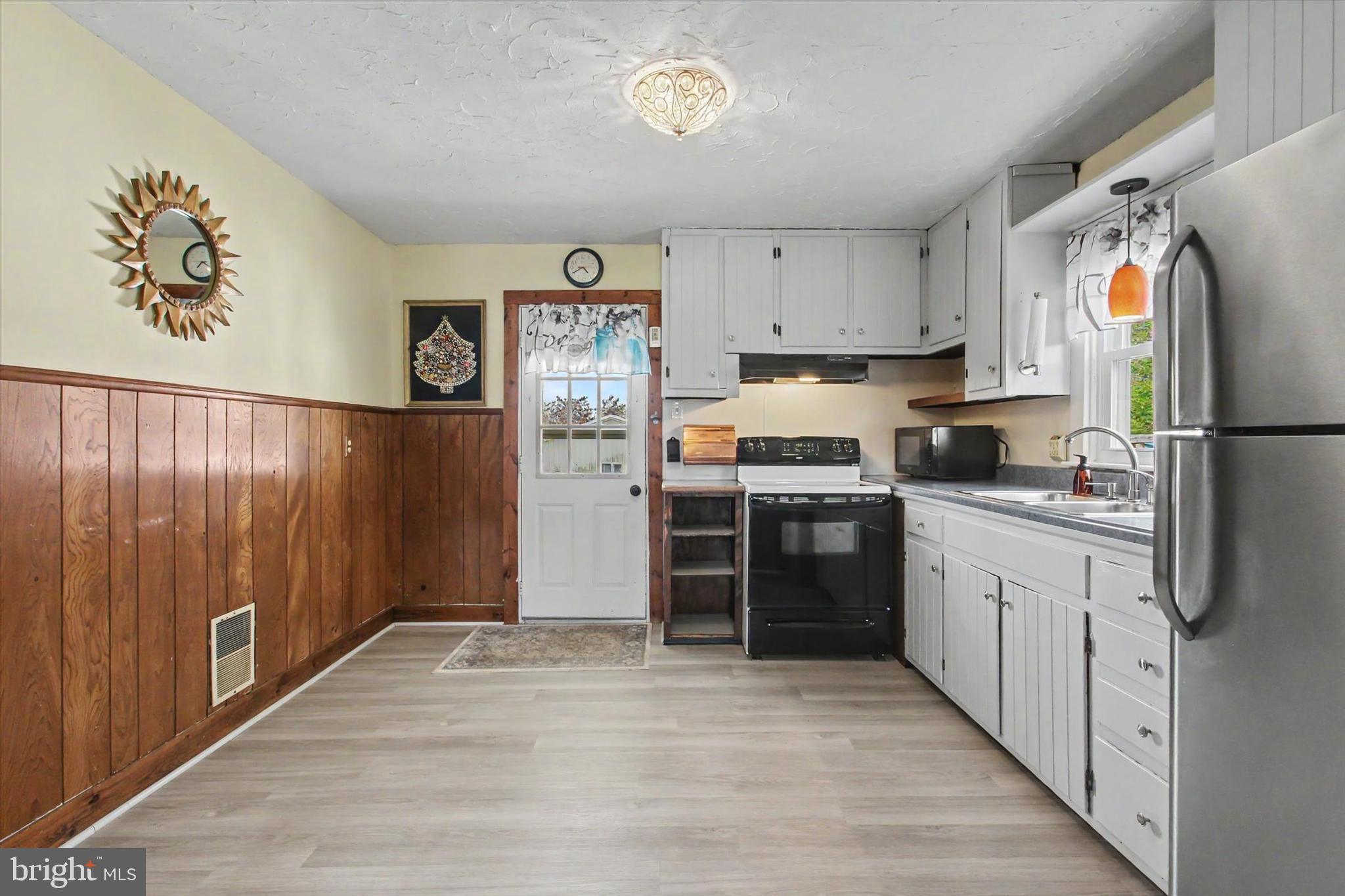 371 Maple Avenue Hanover, PA 17331 - Photo 19 of 37 Gallery Image 19