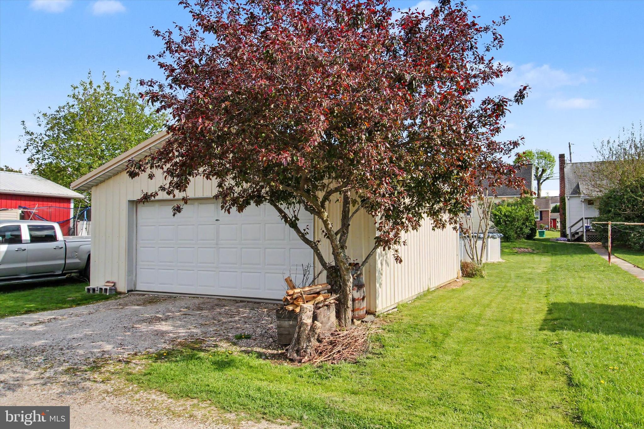 371 Maple Avenue Hanover, PA 17331 - Photo 2 of 37 Gallery Image 2