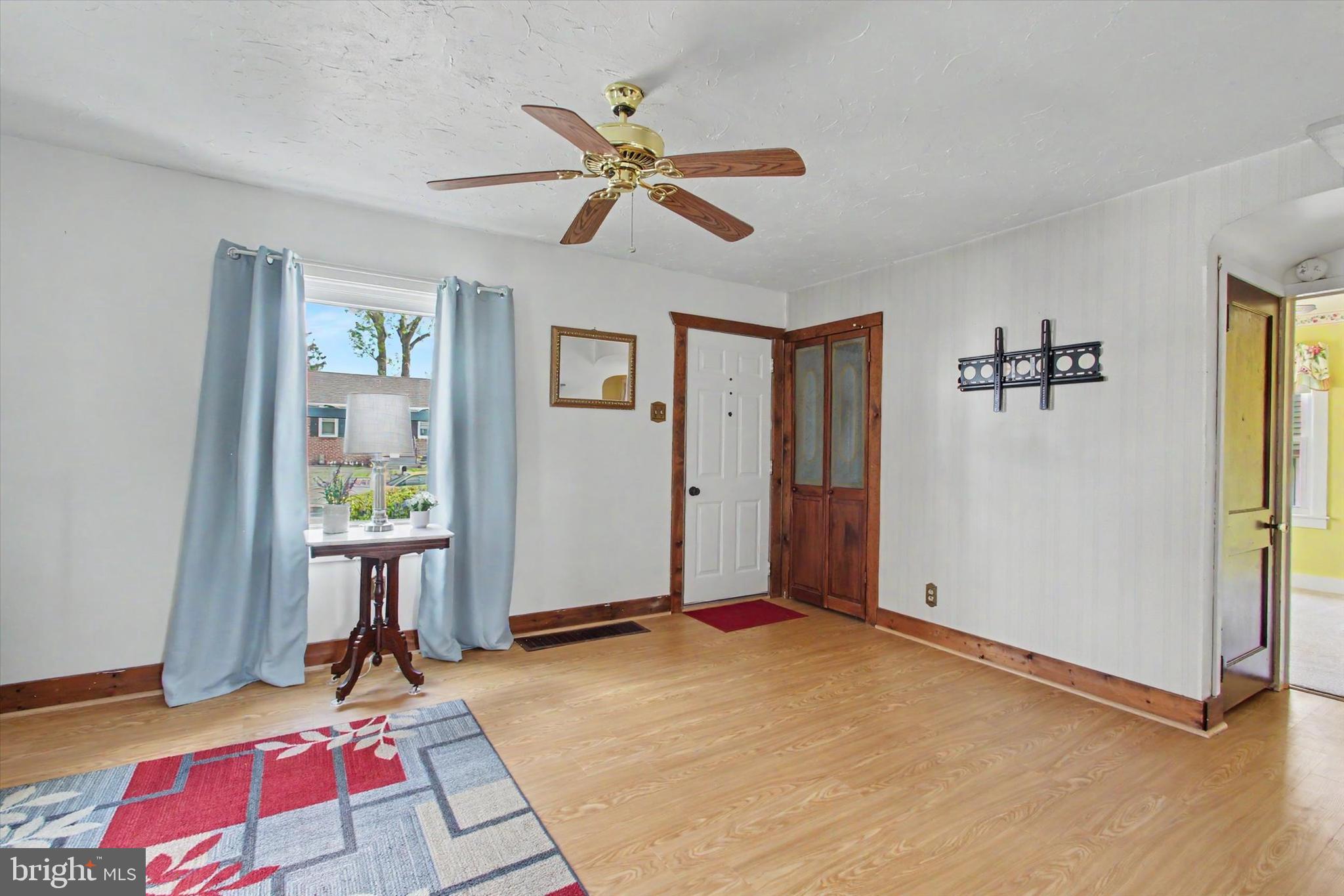 371 Maple Avenue Hanover, PA 17331 - Photo 8 of 37 Gallery Image 8