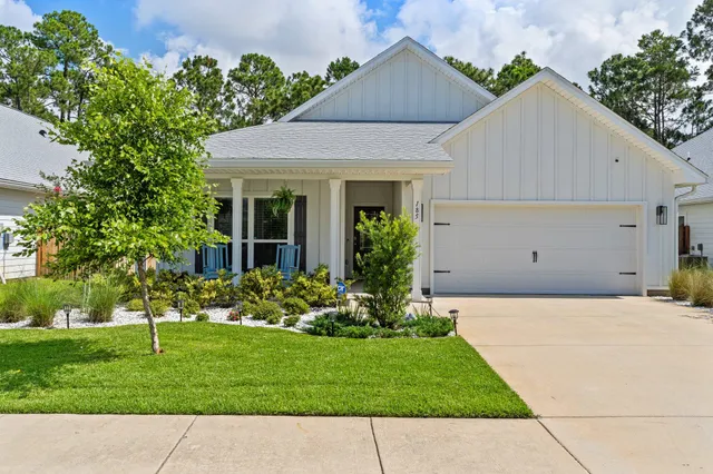 $574,900 | 185 Sea Eagle Lane, Santa Rosa Beach, FL 32459