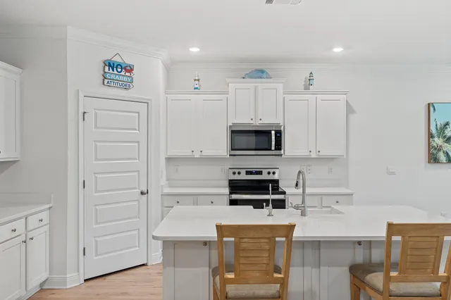 $574,900 | 185 Sea Eagle Lane, Santa Rosa Beach, FL 32459