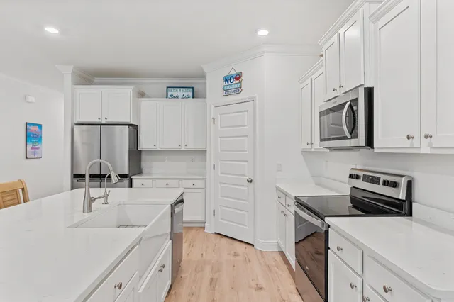 $574,900 | 185 Sea Eagle Lane, Santa Rosa Beach, FL 32459