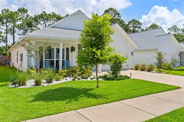 $574,900 | 185 Sea Eagle Lane, Santa Rosa Beach, FL 32459