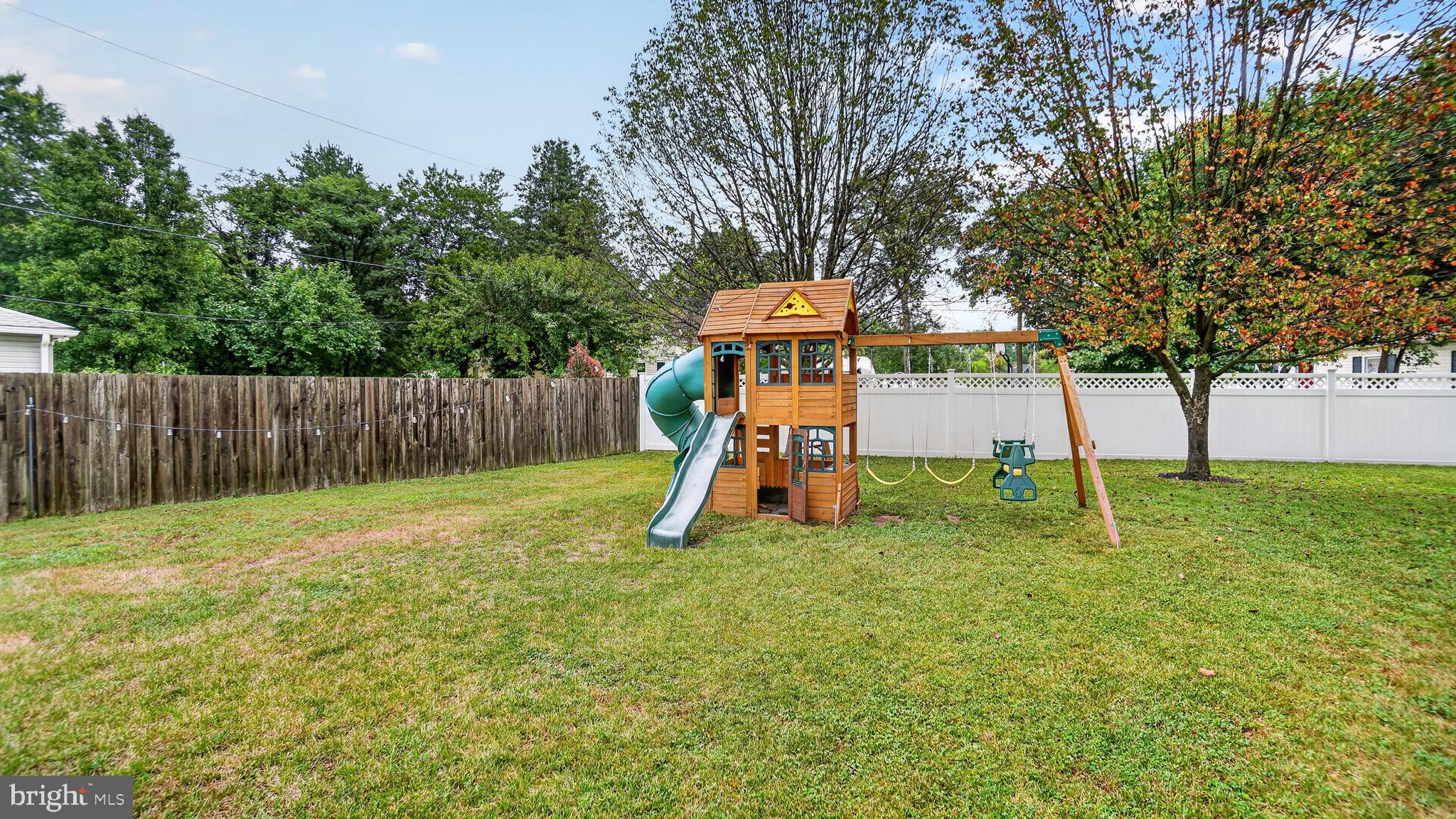 7724 Locust Grove Road Glen Burnie, MD 21060 - Photo 70 of 74 Playset