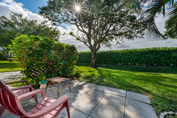 $2,350 | 13984 Vía Flora, Unit D, Delray Beach, FL 33484