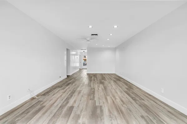 $2,350 | 13984 Vía Flora, Unit D, Delray Beach, FL 33484