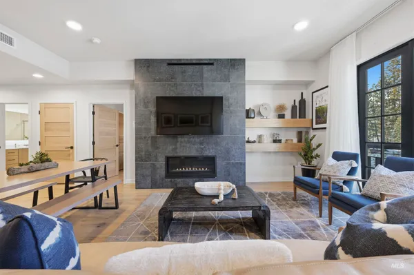 $874,900 | 780 Village Drive, Unit 305, Donnelly, ID 83615