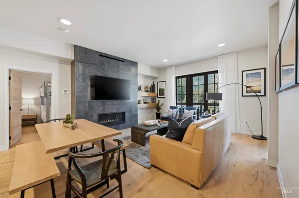 $874,900 | 780 Village Drive, Unit 305, Donnelly, ID 83615