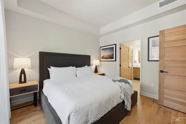 $874,900 | 780 Village Drive, Unit 305, Donnelly, ID 83615