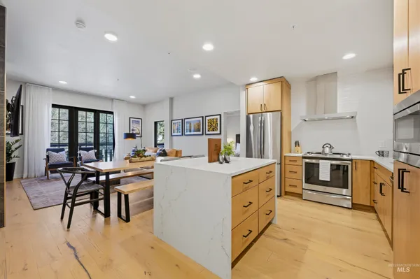 $874,900 | 780 Village Drive, Unit 305, Donnelly, ID 83615