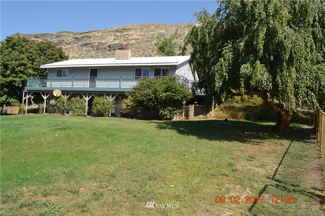 283 State Rte 20 Tonasket, WA 98855 - Photo 2 of 19 Gallery Image 2