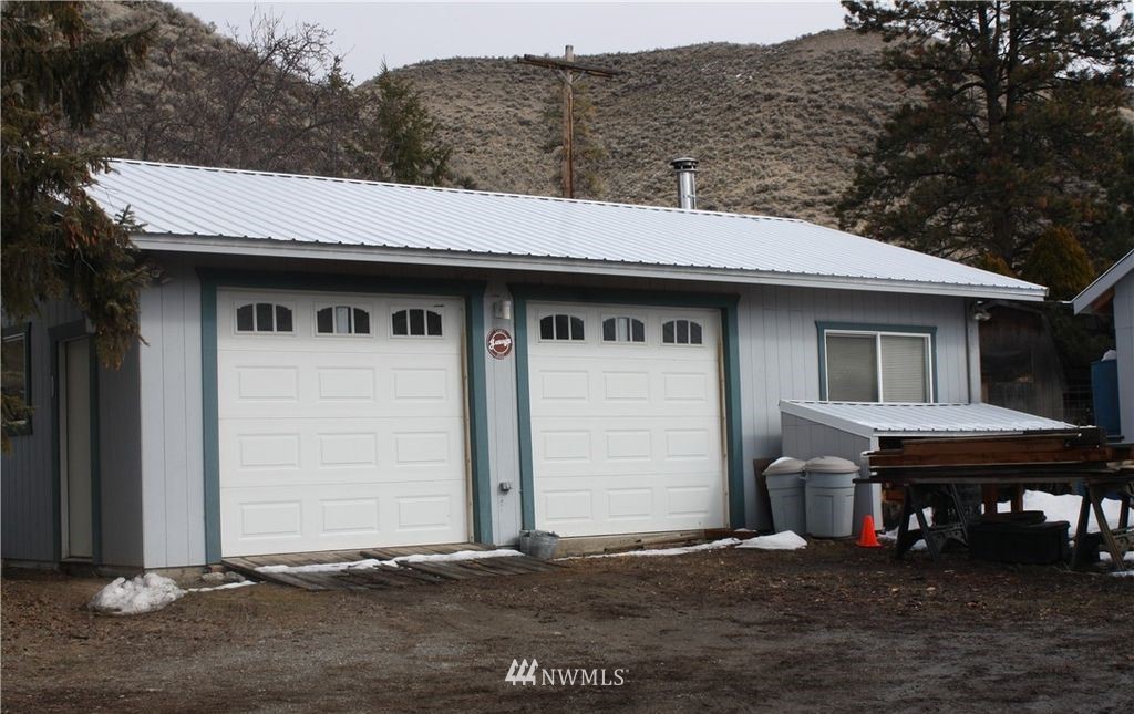 283 State Rte 20 Tonasket, WA 98855 - Photo 4 of 19 Gallery Image 4