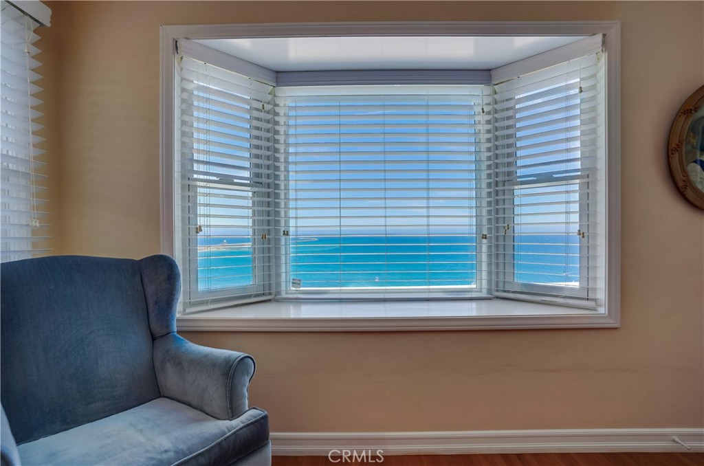 4010 Bluff Place San Pedro, CA 90731 - Photo 49 of 72 a view of a room that has a couch and a window