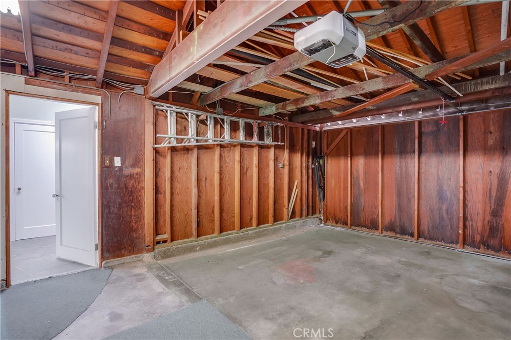 4010 Bluff Place San Pedro, CA 90731 - Photo 67 of 72 a view of an empty room