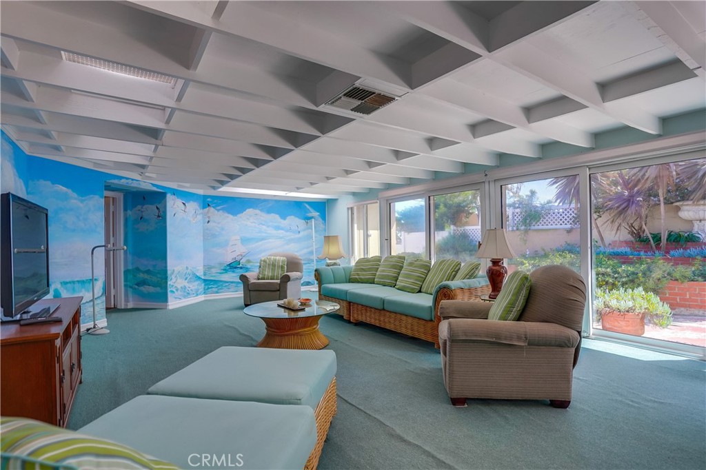 4010 Bluff Place San Pedro, CA 90731 - Photo 9 of 72 a living room with furniture and a large window