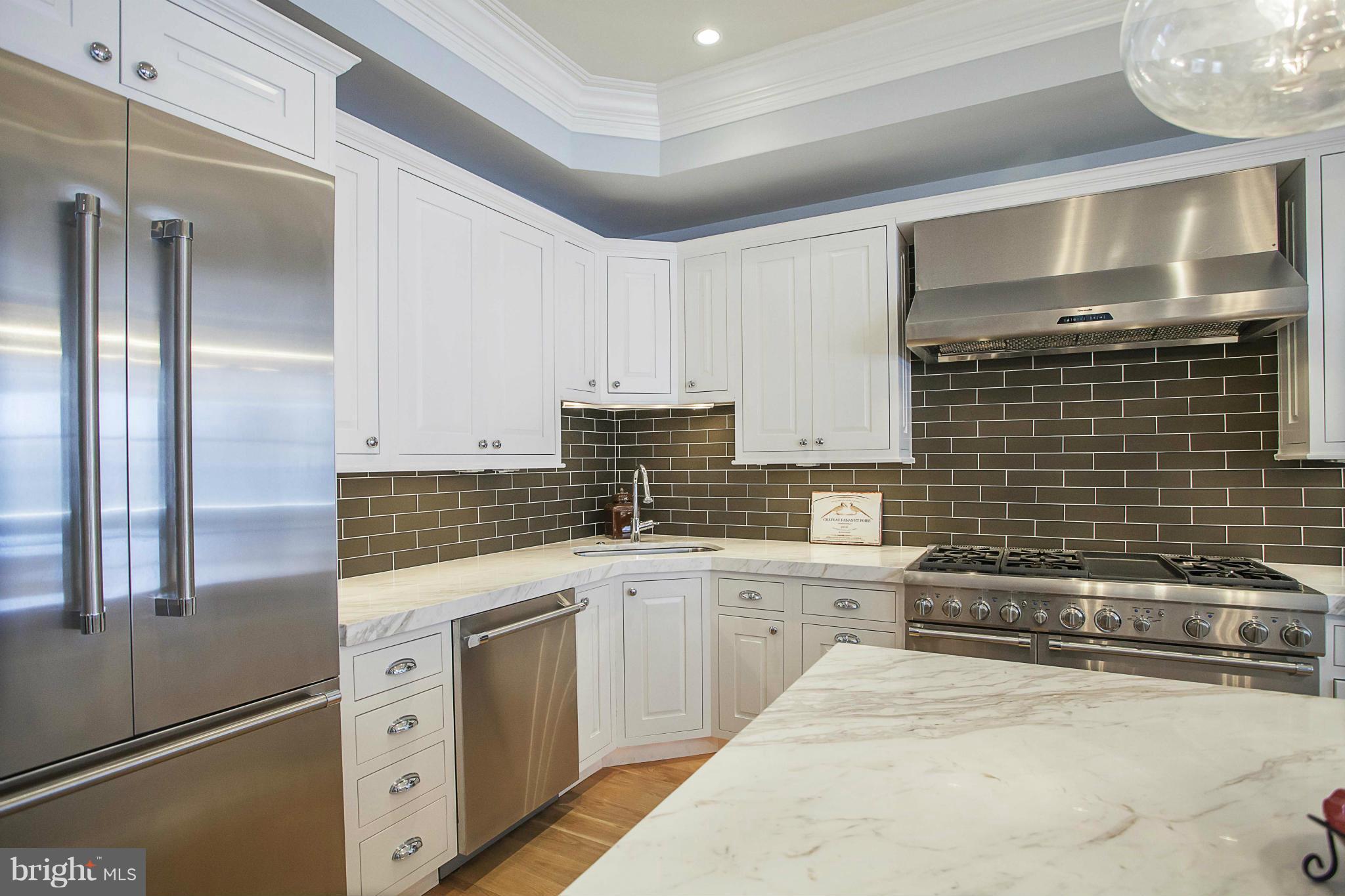 2009 Columbia Road Northwest, Unit 7 Washington, DC 20009 - Photo 14 of 30 Kitchen