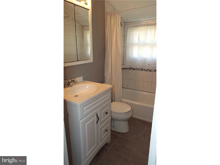 91 Harmony Road Levittown, PA 19056 - Photo 14 of 19 Gallery Image 14