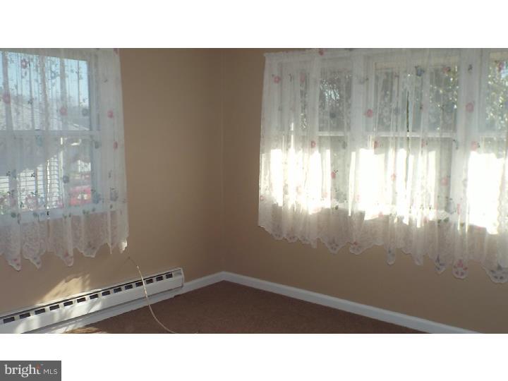 91 Harmony Road Levittown, PA 19056 - Photo 9 of 19 Gallery Image 9