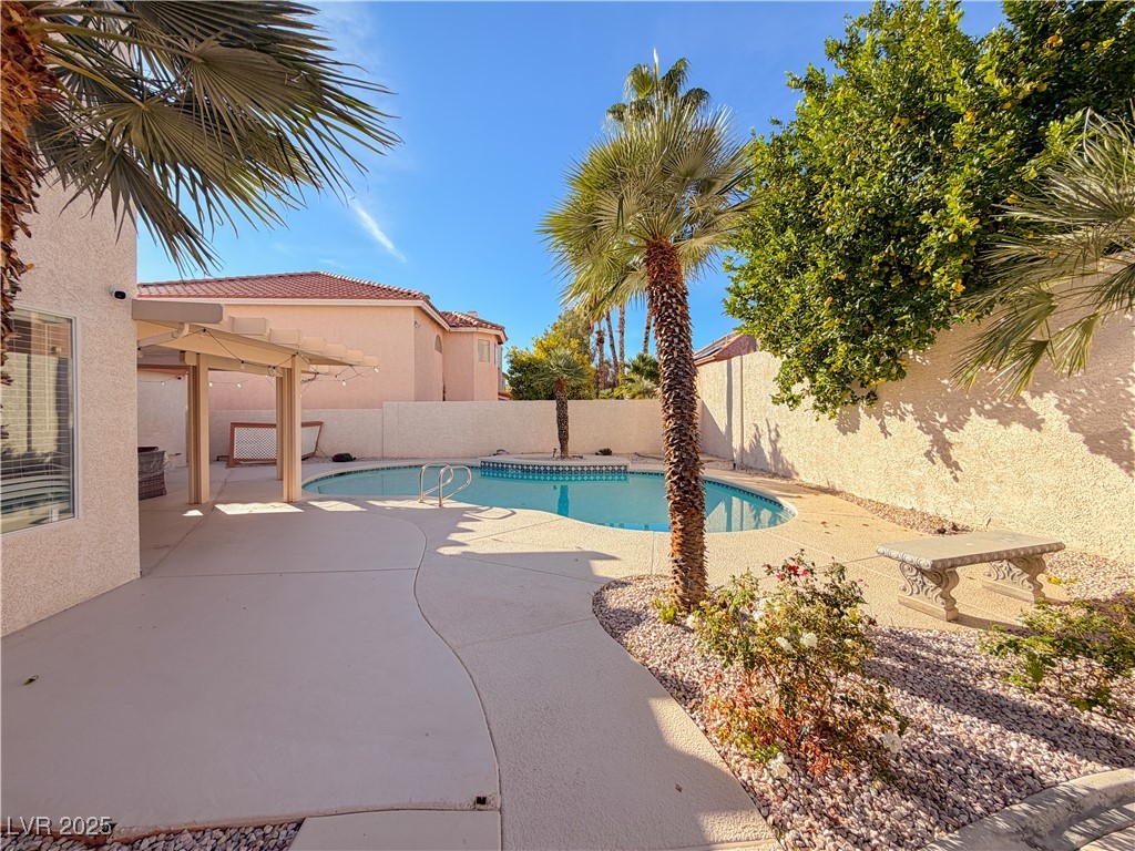 3731 Moss Ridge Court Las Vegas, NV 89147 - Photo 3 of 56