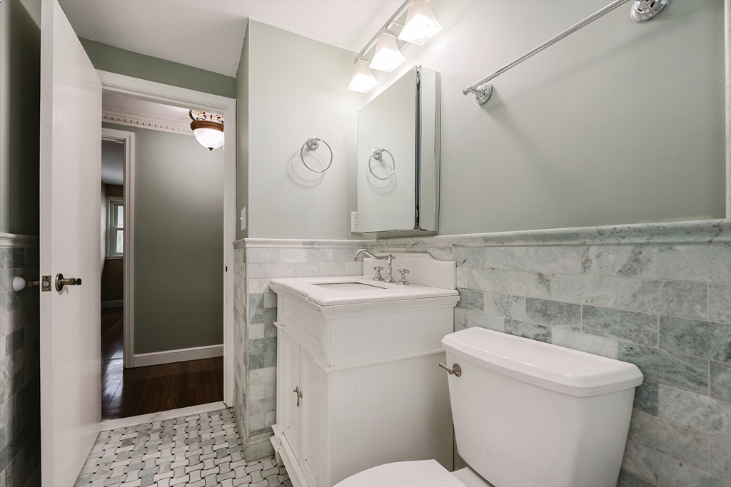34 Farm Street Canton, MA 02021 - Photo 17 of 31 Gallery Image 17