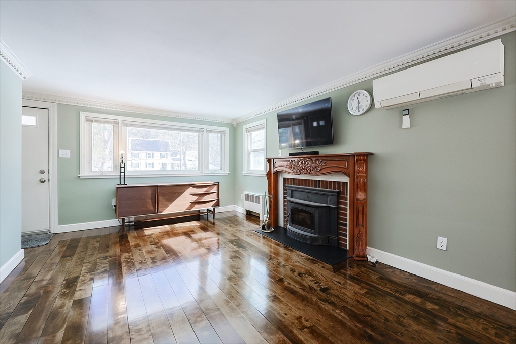 34 Farm Street Canton, MA 02021 - Photo 4 of 31 Gallery Image 4