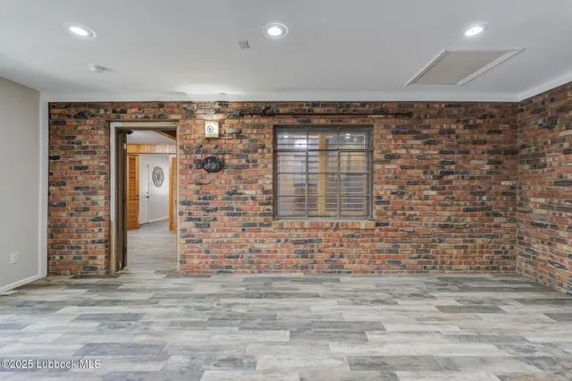 $269,000 | 3413 42nd Street, Lubbock, TX 79413