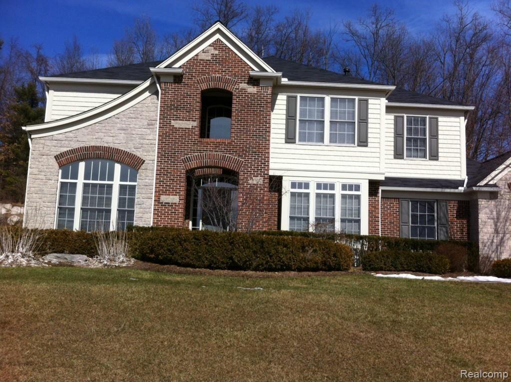 9133 Ridgefield Drive Brighton, MI 48114 - Photo 1 of 23 photo.jpg