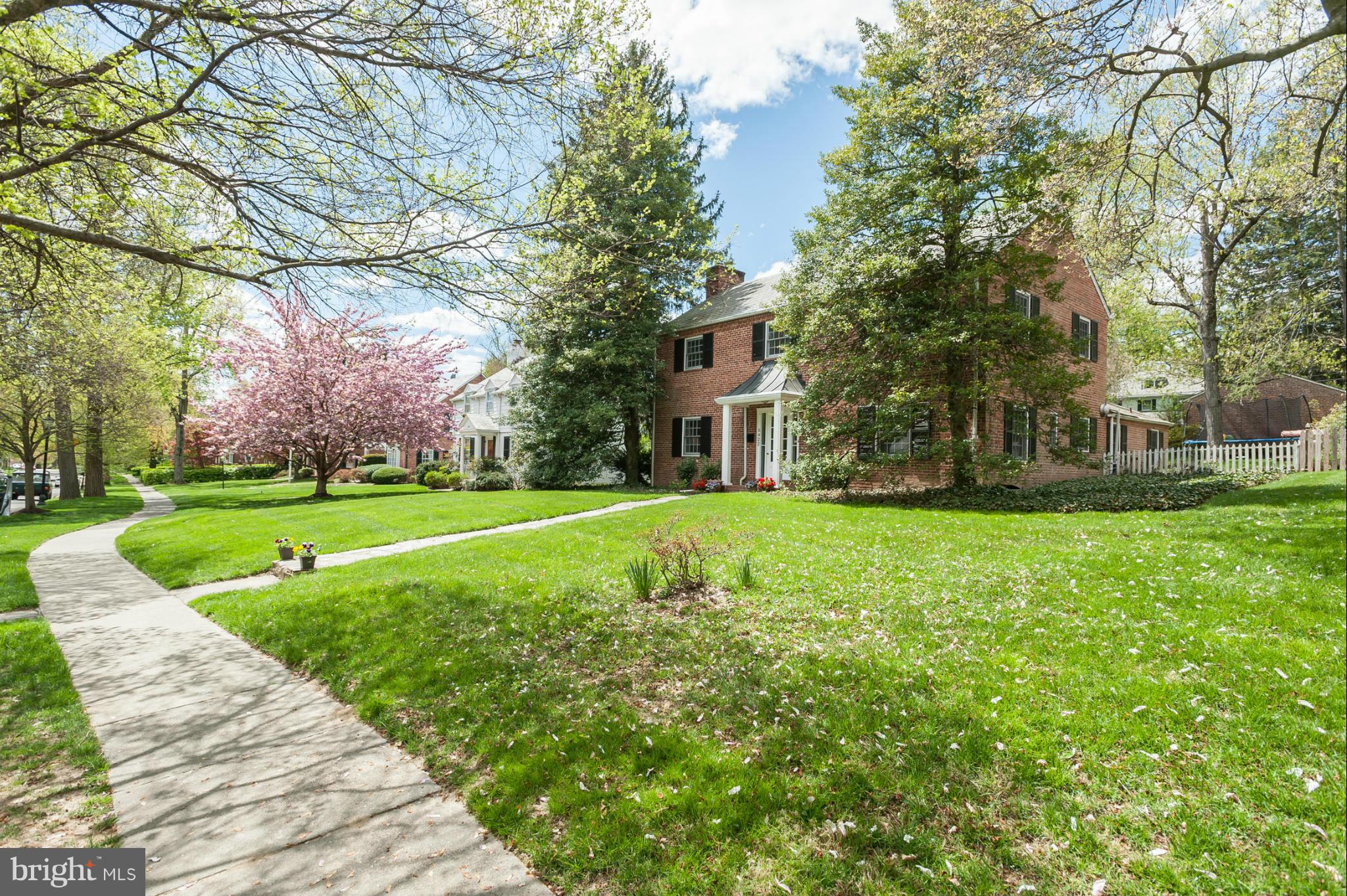 5422 Springlake Way Baltimore, MD 21212 - Photo 2 of 30 Exterior (Front)