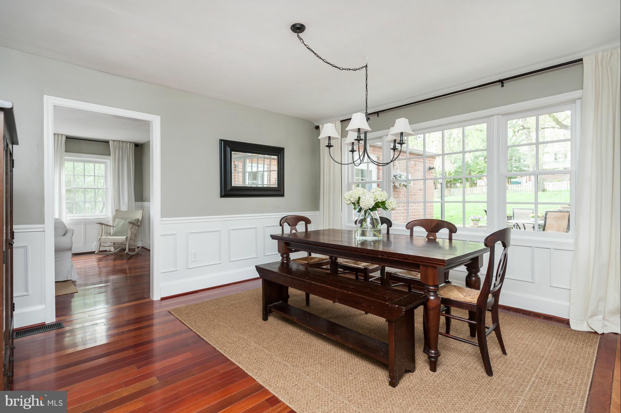 5422 Springlake Way Baltimore, MD 21212 - Photo 11 of 30 Dining Room