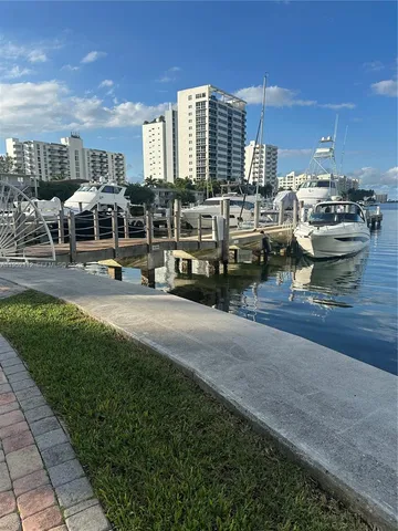 $495,000 | 7900 Harbor Island Drive, Unit 906, North Bay Village, FL 33141