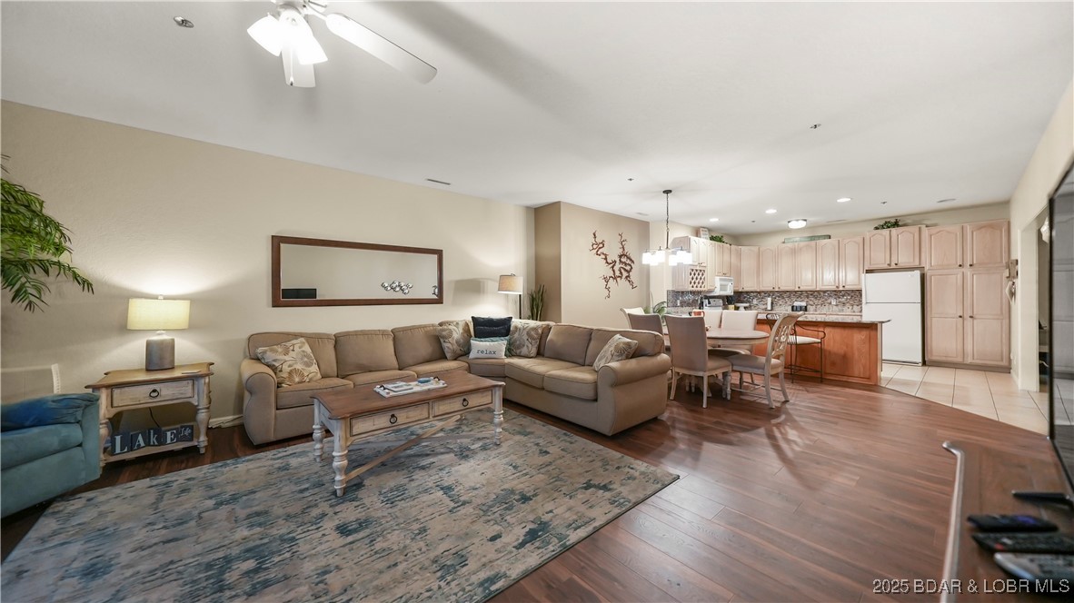 611 Lazy Days Road, Unit I 1B Osage Beach, MO 65065 - Photo 13 of 50