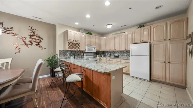 $485,000 | 611 Lazy Days Road, Unit I 1B, Osage Beach, MO 65065