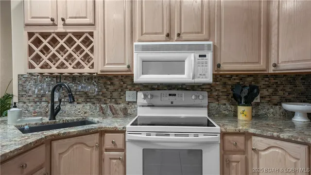 $485,000 | 611 Lazy Days Road, Unit I 1B, Osage Beach, MO 65065