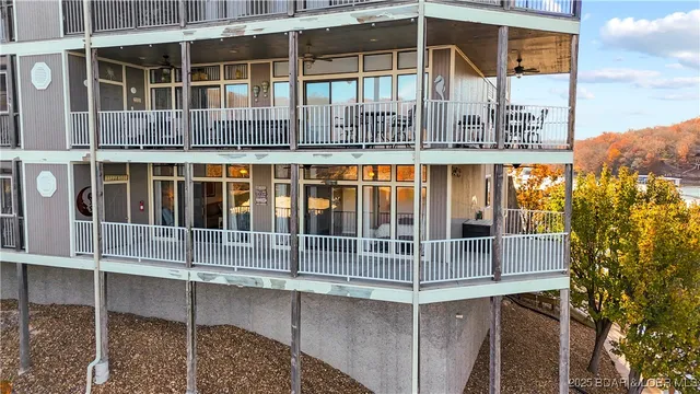 $485,000 | 611 Lazy Days Road, Unit I 1B, Osage Beach, MO 65065