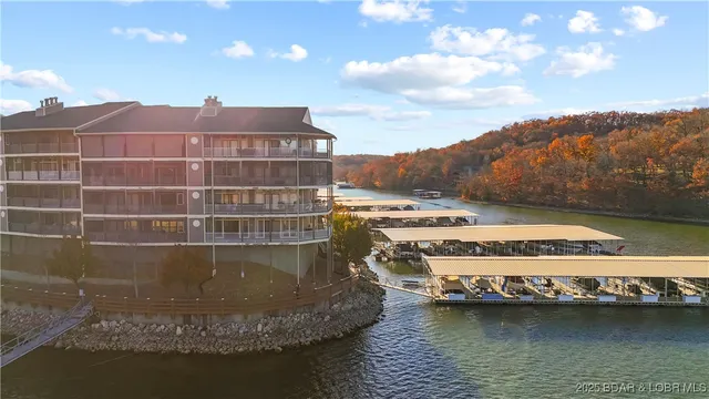 $485,000 | 611 Lazy Days Road, Unit I 1B, Osage Beach, MO 65065