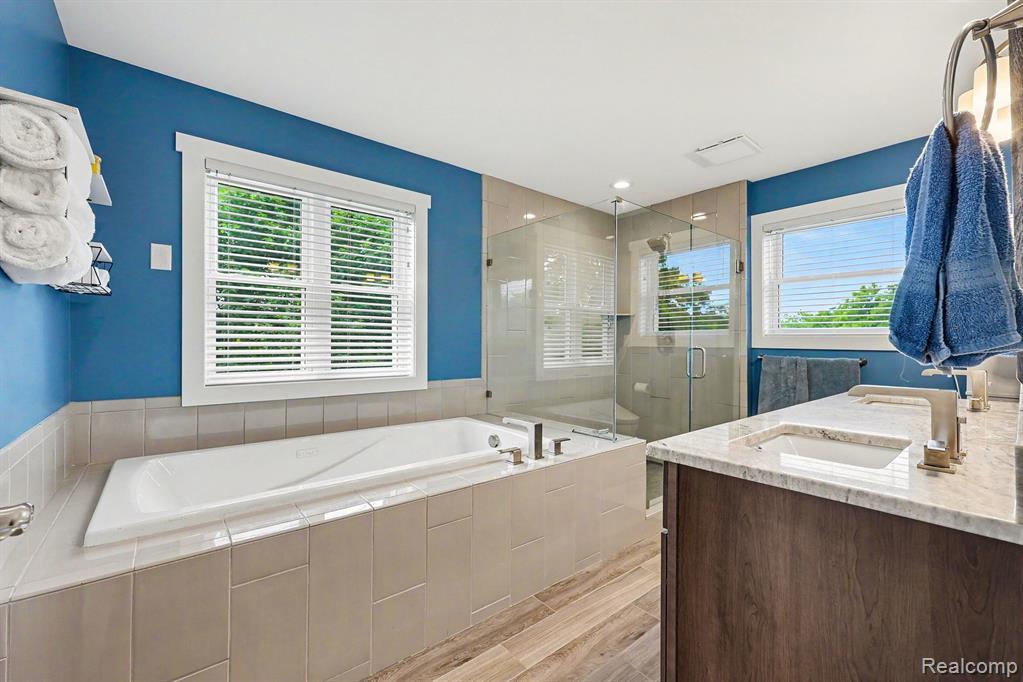 1660 Winthrop Road Bloomfield Hills, MI 48302 - Photo 21 of 38