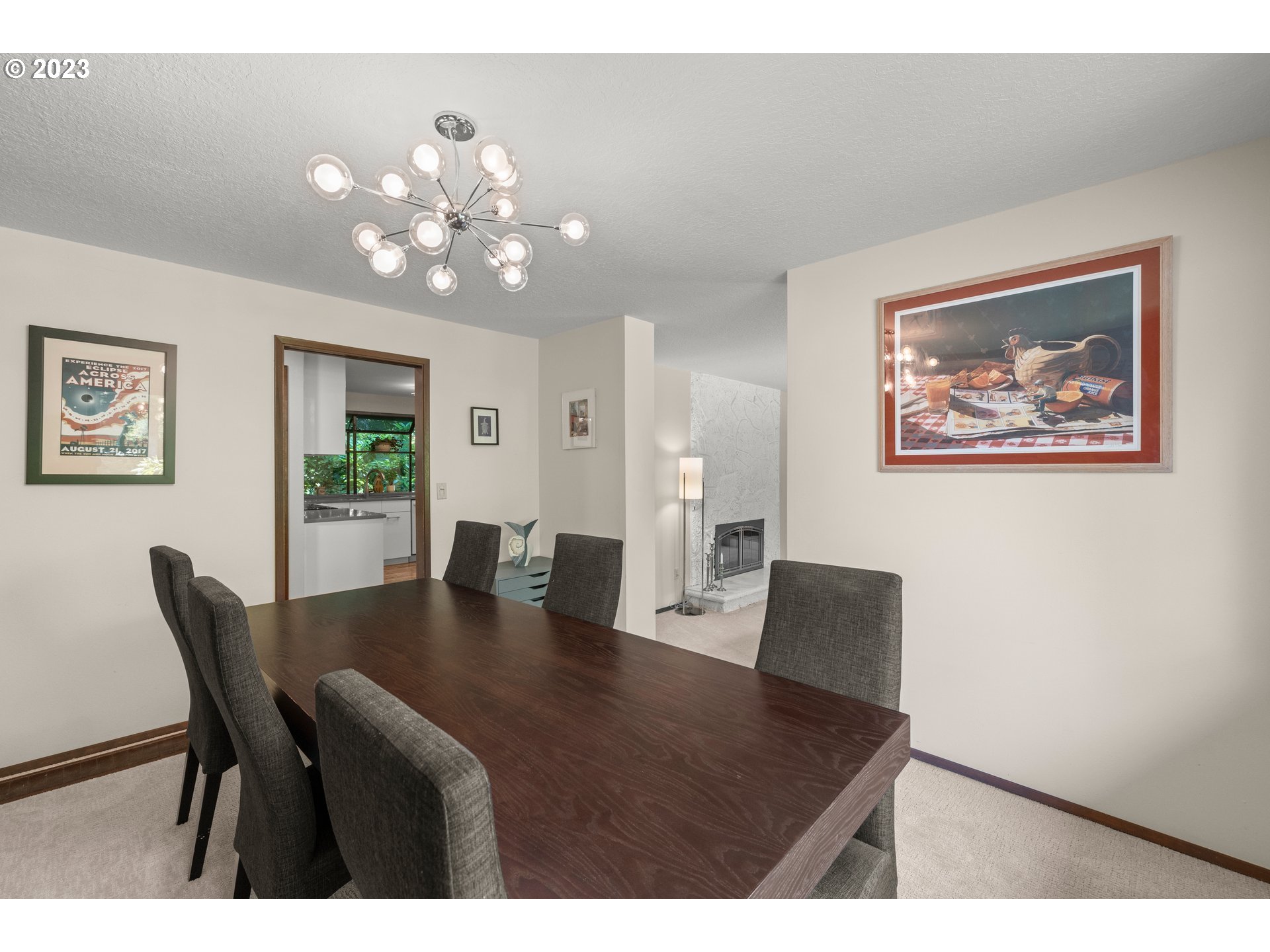 5115 Southwest Richenberg Court Portland, OR 97239 - Photo 11 of 31 Gallery Image 11