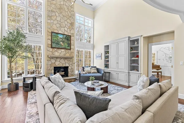 $5,495,000 | 9 Sanderson Lane, Weston, MA 02493