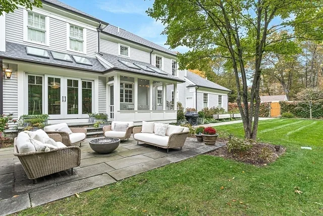 $5,695,000 | 9 Sanderson Lane, Weston, MA 02493