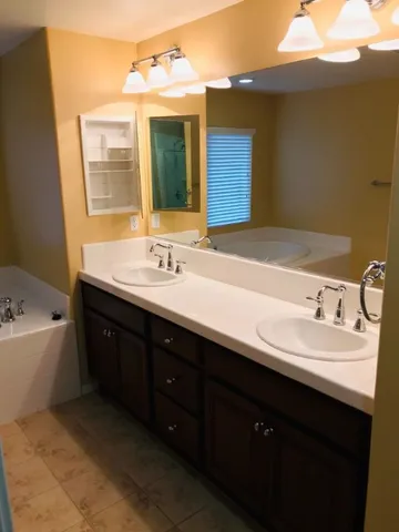 $3,850 | 45611 Basswood Court, Temecula, CA 92592