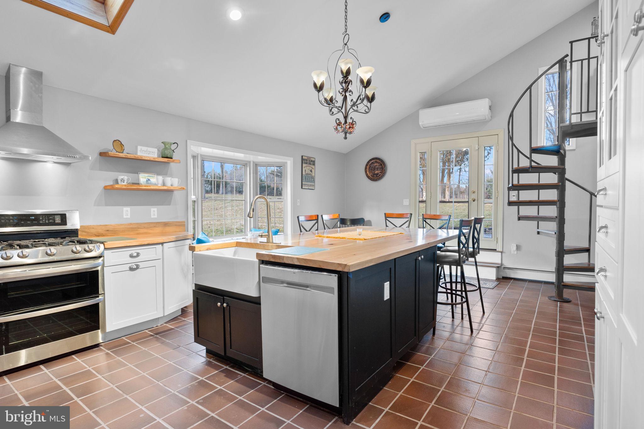 180 Black Rock Road Oaks, PA 19426 - Photo 8 of 42